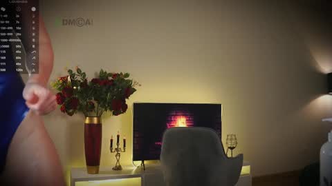 Snapshot of maryssaa_ chatting on 12.28.24 maryssaa_ online show from 12.28.24