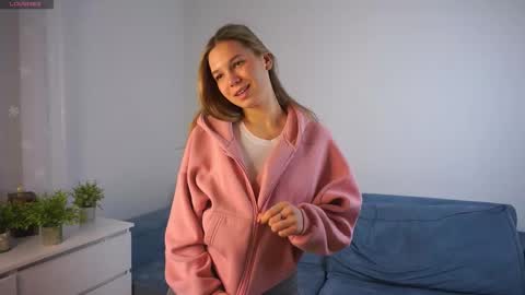 Snapshot of masakoamodei chatting on 02.24.26 Sunny online show from 02.24.26