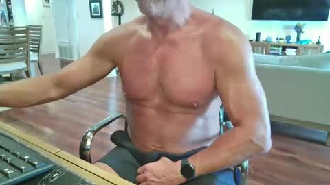 Snapshot of mascmuscle49 chatting on 02.02.26 mascmuscle49 online show from 02.02.26