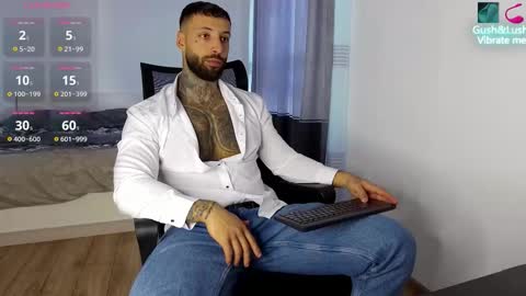 masculineguy69 online show from 10.28.25