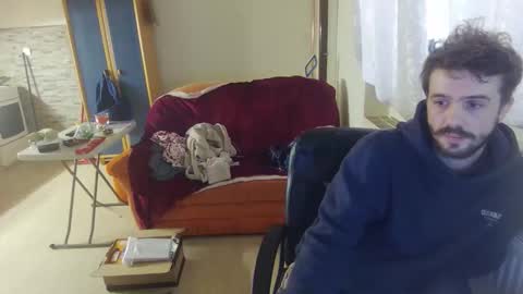 Snapshot of mash_potatoes_are_good chatting on 12.04.25 mash_potatoes_are_good online show from 12.04.25