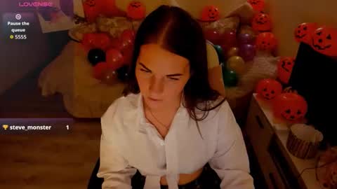 Snapshot of masha179807 chatting on 10.31.25 Masha online show from 10.31.25