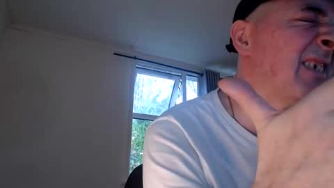 Snapshot of masiolamont chatting on 11.14.25 masiolamont online show from 11.14.25