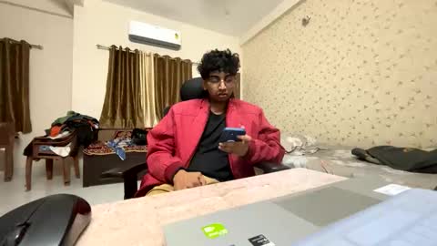 maskboyz2003 online show from 11.14.25