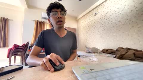 maskboyz2003 online show from 12.23.25