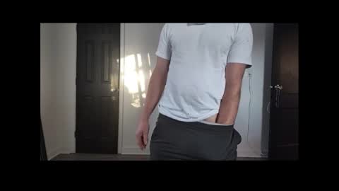 Snapshot of maskedcontrastx chatting on 10.27.25 BlackMystique online show from 10.27.25