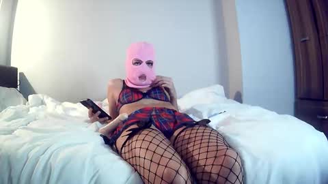 Snapshot of maskedmaeve chatting on 10.22.25 Masked Maeve online show from 10.22.25