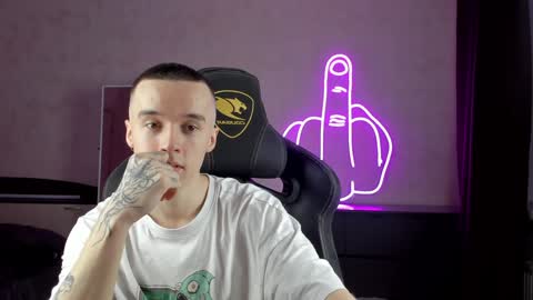 Snapshot of mason_warhol chatting on 12.14.24 Mason online show from 12.14.24