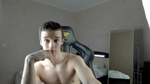 Snapshot of mason_warhol chatting on 02.08.25 Mason online show from 02.08.25