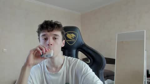 Snapshot of mason_warhol chatting on 02.16.26 Mason online show from 02.16.26