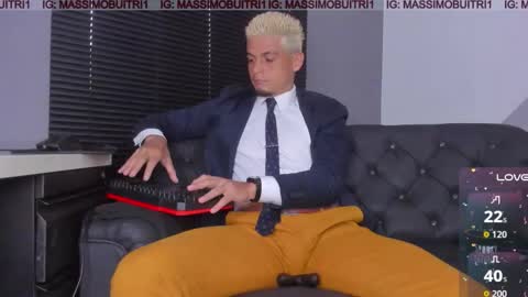 I am Massimo online show from 12.22.25