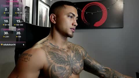 Snapshot of massimo_rizzo_ chatting on 11.16.25 Massimo online show from 11.16.25