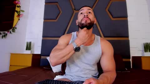 Massimo online show from 12.03.25