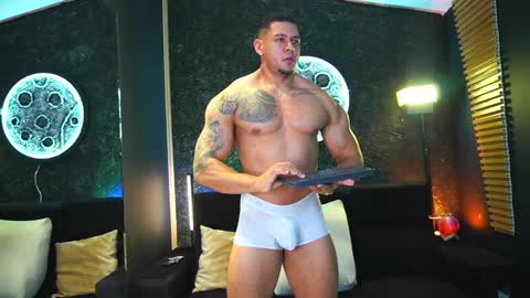 Snapshot of massimowalton2 chatting on 03.09.25 massimowalton2 online show from 03.09.25