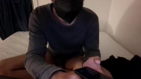 Snapshot of mastebater22 chatting on 11.21.25 mastebater22 online show from 11.21.25