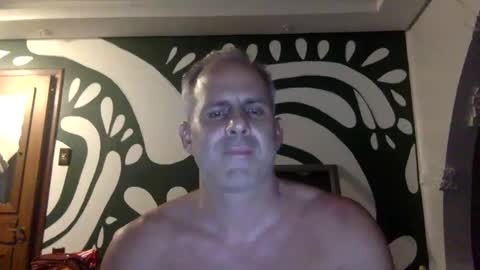 Snapshot of master_cuck2000 chatting on 12.18.24 master_cuck2000 online show from 12.18.24