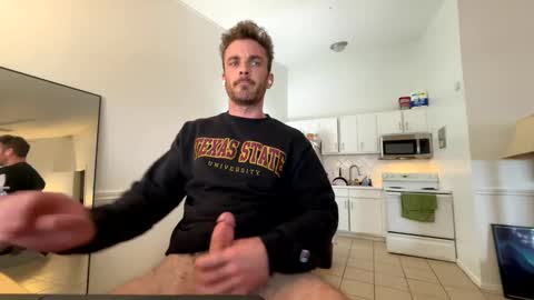 Snapshot of master_louie chatting on 02.11.25 muskyjockdick online show from 02.11.25