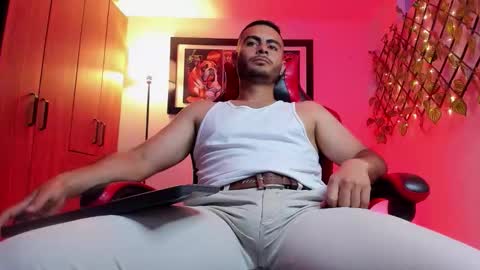 Master online show from 12.18.25