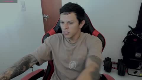 Snapshot of masterdave7 chatting on 10.02.25 Dave online show from 10.02.25