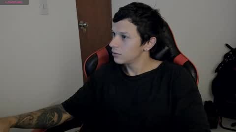 Snapshot of masterdave7 chatting on 10.12.25 Dave online show from 10.12.25