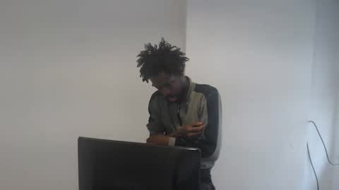 Snapshot of masterdomfuck chatting on 04.01.26 Masterdomfuck online show from 04.01.26