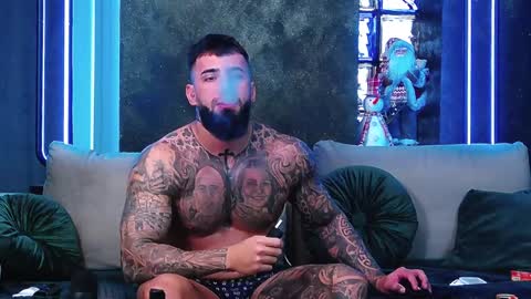 Snapshot of masterkingofmuscle chatting on 12.11.24 masterkingofmuscle online show from 12.11.24