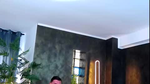 Snapshot of masterkingofmuscle chatting on 10.13.25 masterkingofmuscle online show from 10.13.25