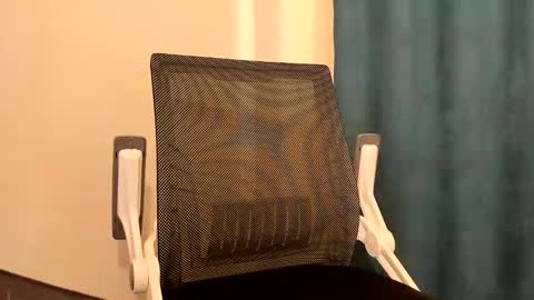 Snapshot of mastermiko chatting on 12.09.24 Silly Rabbit online show from 12.09.24