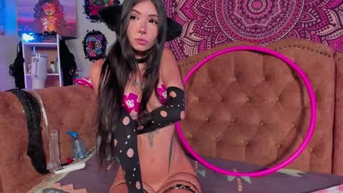   online show from 04.08.26