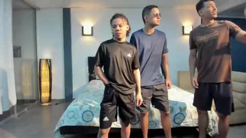 Team Cris Darwin- Fernando- Stiven- David online show from 02.23.25