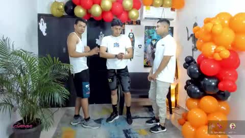 Team Cris Darwin- Fernando- Stiven- David online show from 10.22.25