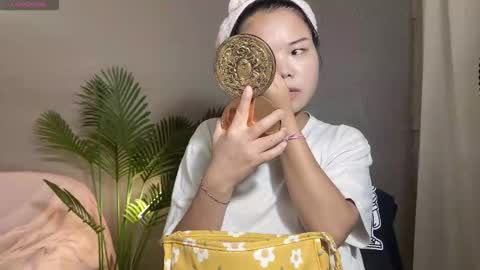 Snapshot of masubaby chatting on 09.14.25 SuSu online show from 09.14.25