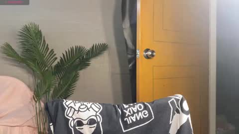 Snapshot of masubaby chatting on 09.19.25 SuSu online show from 09.19.25