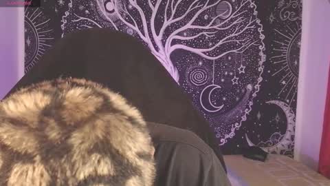 Snapshot of mateo60_ chatting on 09.18.25 Mateo online show from 09.18.25