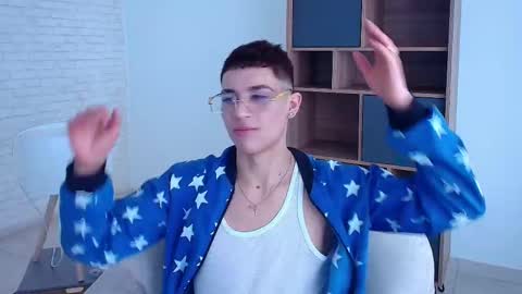 Matheo Montclair online show from 10.16.25