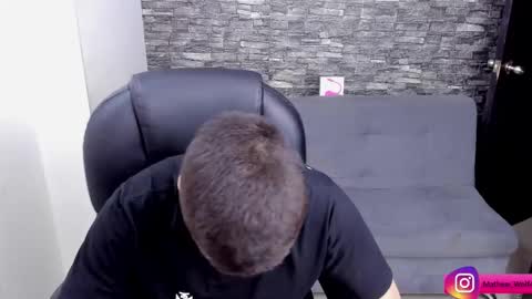 Mathew Independent model online show from 02.21.25