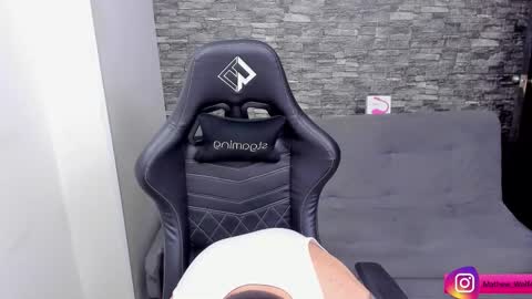 Mathew Independent model online show from 10.19.25