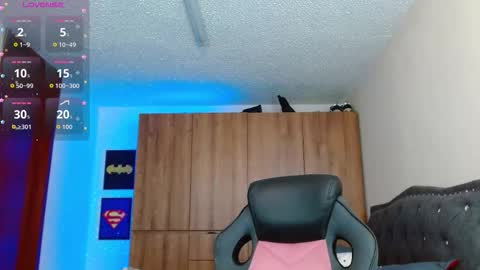 mathewhot3 online show from 12.05.25