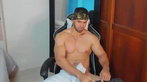 mathews_smith online show from 10.08.25