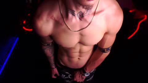 Snapshot of matiusdf chatting on 12.18.24 matius online show from 12.18.24