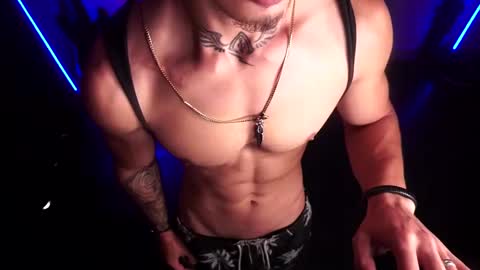 Snapshot of matiusdf chatting on 02.21.25 matius online show from 02.21.25