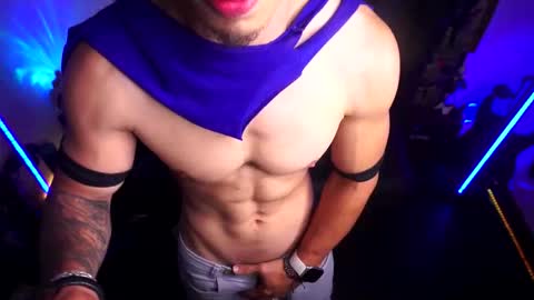 Snapshot of matiusdf chatting on 10.26.25 matius online show from 10.26.25