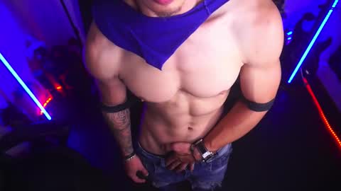 Snapshot of matiusdf chatting on 11.07.25 matius online show from 11.07.25