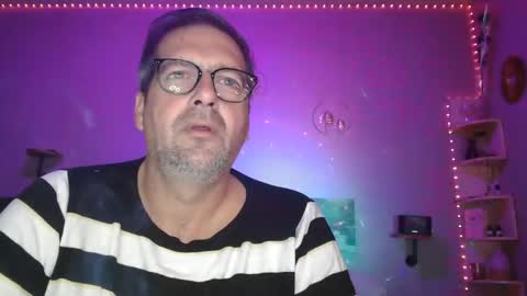 matrike1 online show from 10.31.25