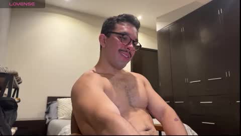 Snapshot of matt_artim chatting on 11.06.25 The Matt Leon online show from 11.06.25