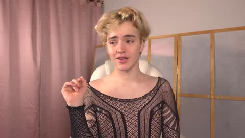 Snapshot of matt_soldi chatting on 12.09.24 Matas online show from 12.09.24