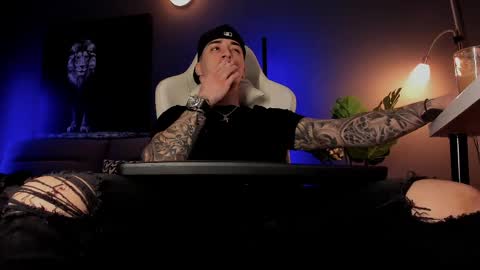 Snapshot of matt_thestud chatting on 04.02.26 Matt online show from 04.02.26