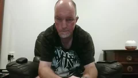 mattbad1975 online show from 12.03.25