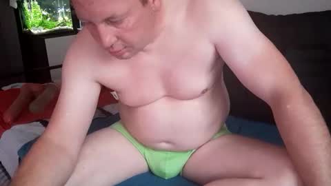 Snapshot of matten80 chatting on 11.08.25 matten80 online show from 11.08.25