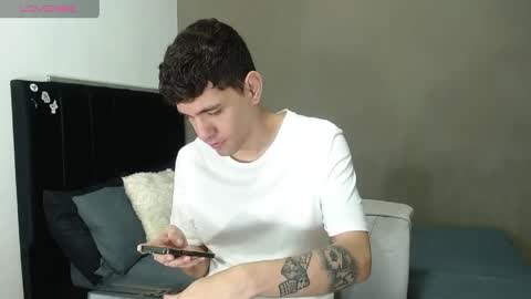 Snapshot of matteo12_ chatting on 04.29.26 ---Matteo--- online show from 04.29.26